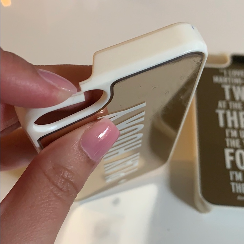 Phone cases - Picture 2 of 4